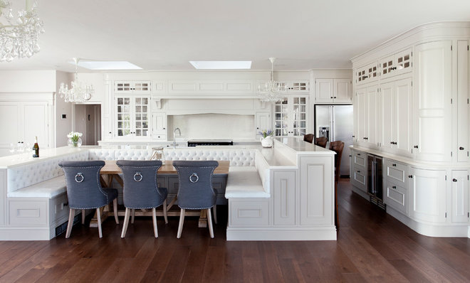 Traditional Kitchen by Hand Crafted Kitchens by Jonathan Williams