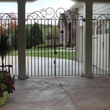 breezeway gate