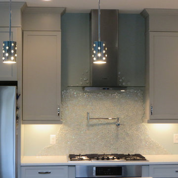 Glass Bubble Backsplash (Jeanne Clark)