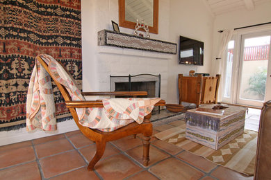 Living room - eclectic living room idea in Orange County