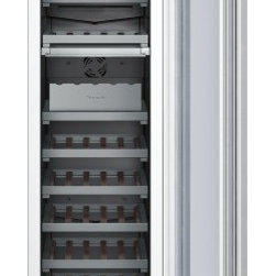 Thermador - Thermador T18IW800SP 18" Freedom Built-In Wine Preservation Column - Products