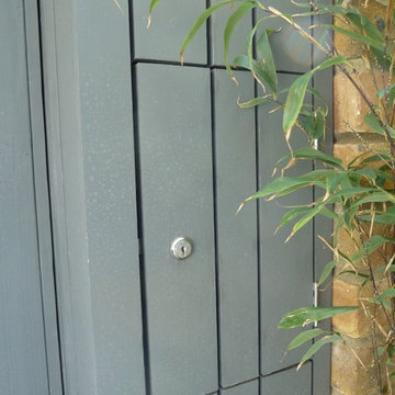 Post box entry detail