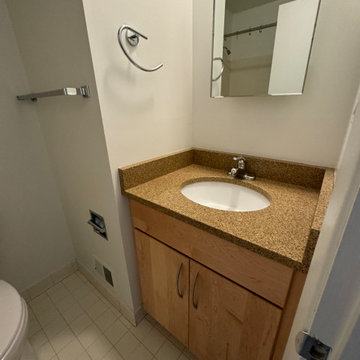 Putter Lane Primary Suite, Multiple Baths, Closets