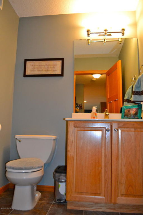 Honey Oak EVERYWHERE paint or live with?