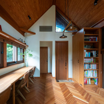 庭先の小さな部屋