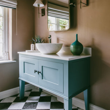 Classic Guest Bathroom