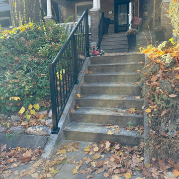 Picket Front Step Railing