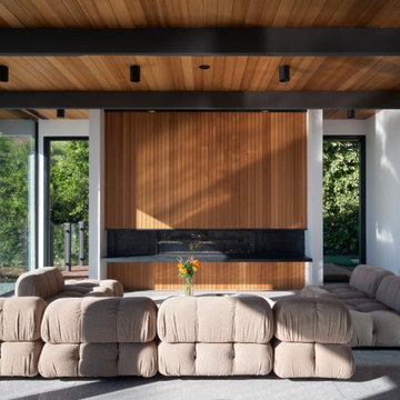 Malibu Glass Box House by Klopf Architecture