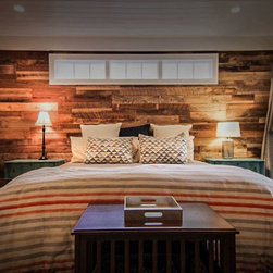 PlankWood Master Bedrom - Products