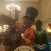 Betsy Knowles's photo