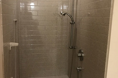 Bathroom - bathroom idea in Columbus