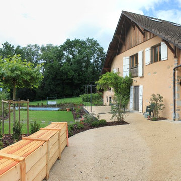 JARDIN A LA CAMPAGNE : PISCINE & NATURE / 1200 m2 / HAUTE-SAVOIE (74)