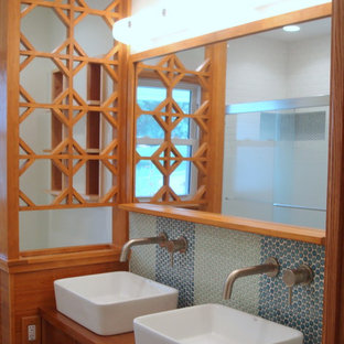 Inspiration for a 1960s home design remodel in DC Metro
