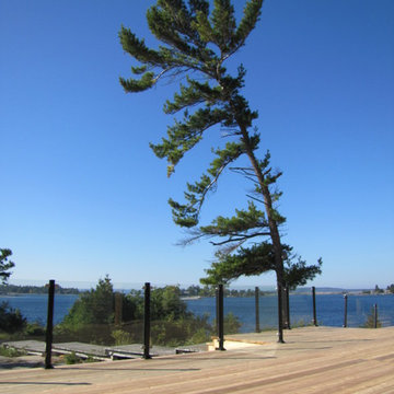 Large waterfront cottage decks