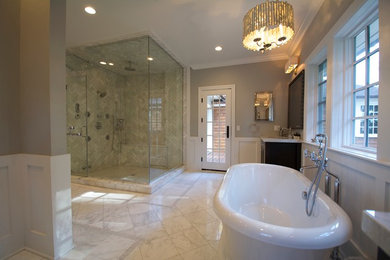 Inspiration for a transitional bathroom remodel in New York