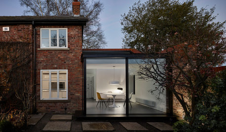 Room of the Week: A Modern Extension Updates a Historical Cottage