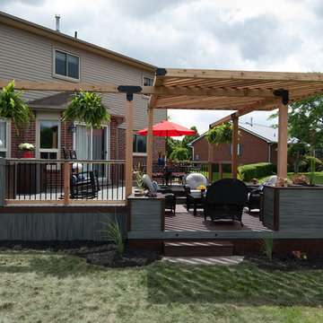 Lori & Tim's Deck