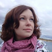 Lucy De's photo