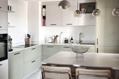 Idée de décoration pour une cuisine design.