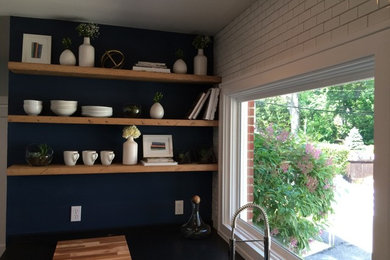 Kitchen - kitchen idea in New York