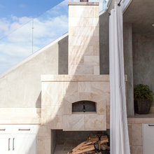 Outdoor Kitchens & Grilling Spaces