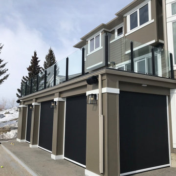 Lower Patio - Phantom Screens