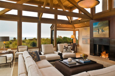 Trendy living room photo in San Francisco