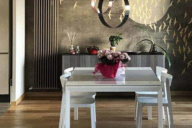 Design ideas for a modern dining room in Rome.