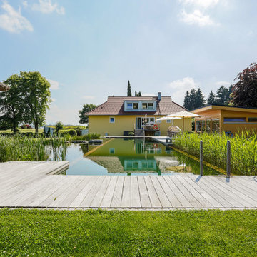 Swimming-Teich in den Bergen