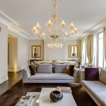 Classique Chic Salon