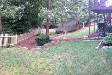 This is an example of a traditional landscaping in Atlanta.