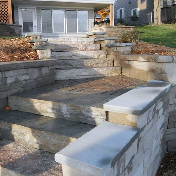 Retaining Wall with Stairs