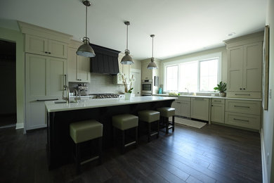 Transitional kitchen photo in Grand Rapids