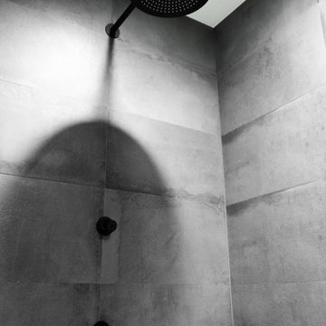 Newport Beach Primary Bathroom