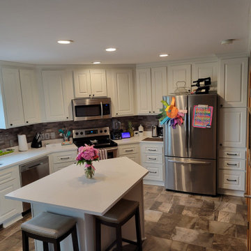 Traditional Kitchen Remodel in Kitchen Solvers Classic Collection Cabinets