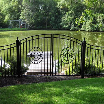 Gates & Arbors