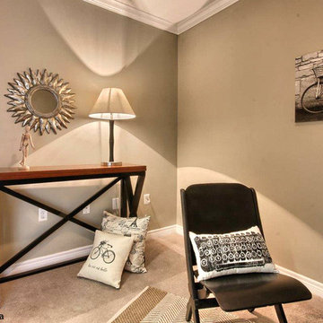 Staging a vacant condo