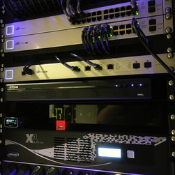 Stanislas P. (L&egrave;ge-Cap-Ferret) - Home Electronics