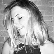 Annie Rock's photo