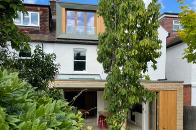 Home design - contemporary home design idea in London