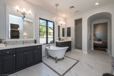 Example of a bathroom design in Phoenix