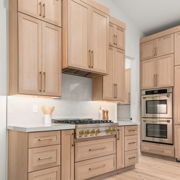 Coeurd'Alene New Build - White Quartersawn Oak Cabinets