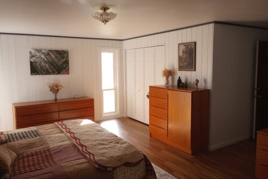 Inspiration for a timeless bedroom remodel in Portland