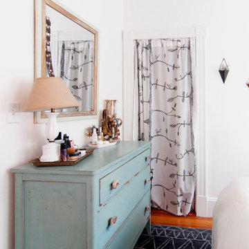My Houzz: Cozy and Collected in a Cambridge Apartment