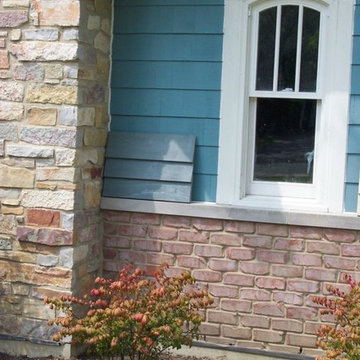 Color Change - Chesapeake Blue changes the stone accent