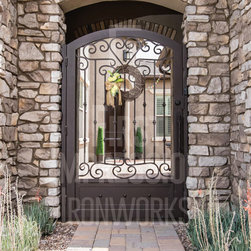 French Tip Arched Courtyard Iron Gate - Home Fencing And Gates