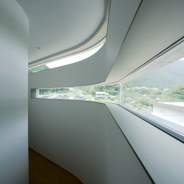 Horizontal House