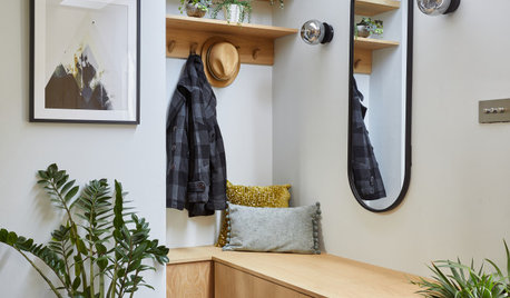 5 Ways Designers Have Cleverly Planned Storage in a Hallway