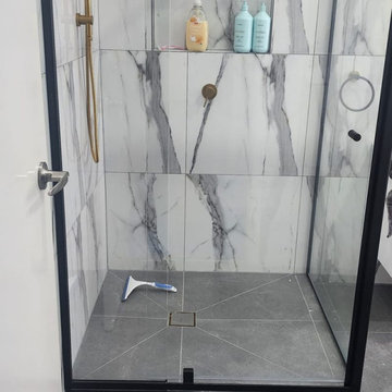 Designer Bathroom Hoppers Crossing