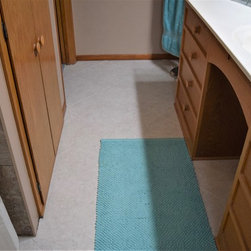 Alterna 16x16 Multistone White - Vinyl Flooring